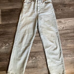 Light Blue Straight-Leg Jeans Levi’s W25/L27 Ribcage Straight Ankle